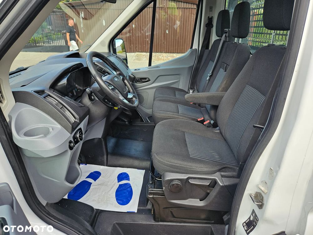 Ford transit - 14