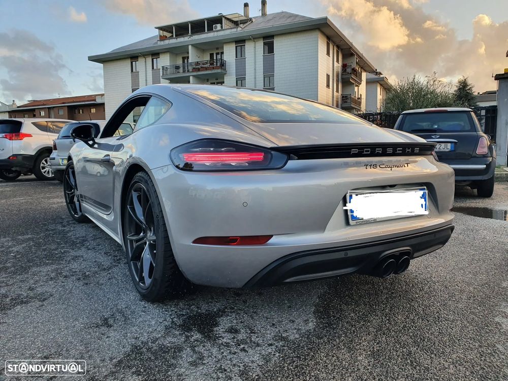 Porsche 718 Cayman T PDK - 5