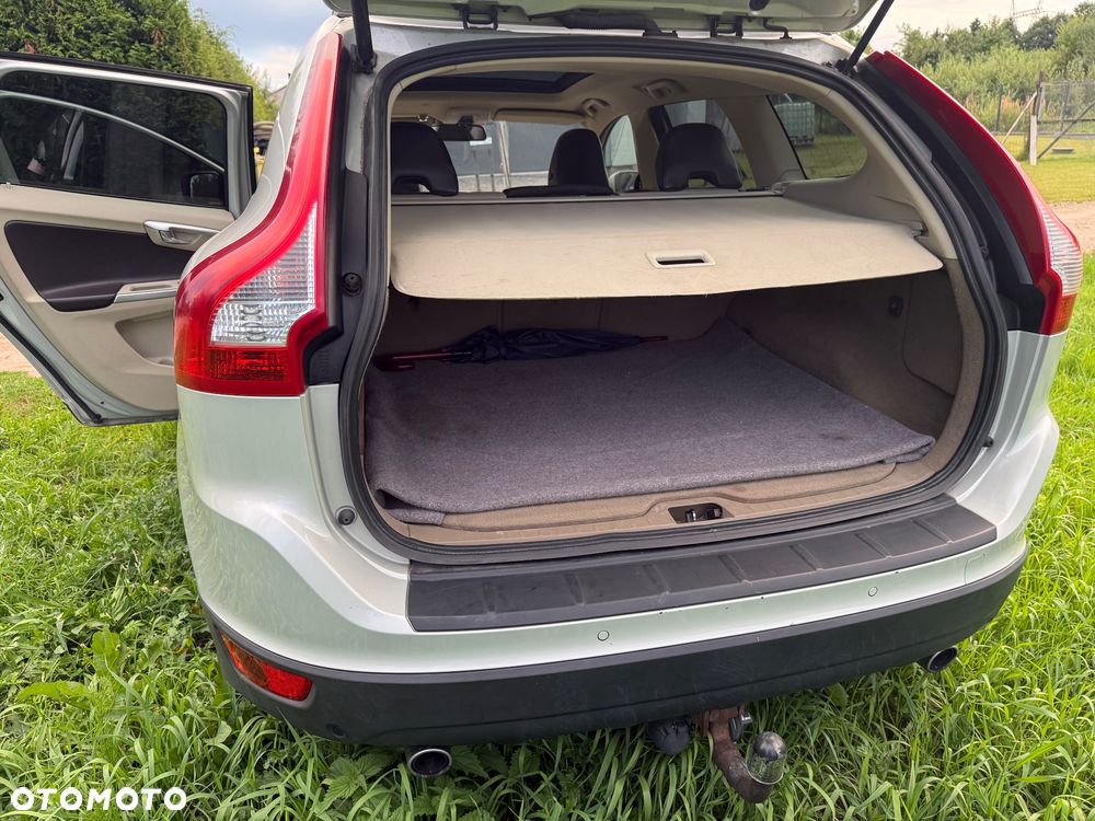 Volvo XC 60 - 10
