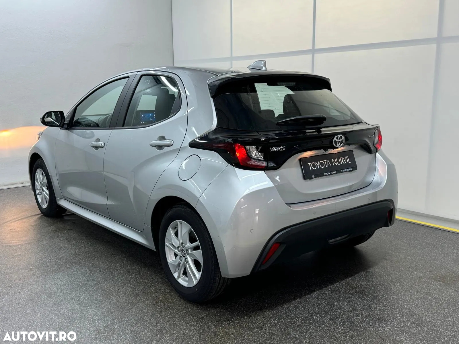 Toyota Yaris - 4