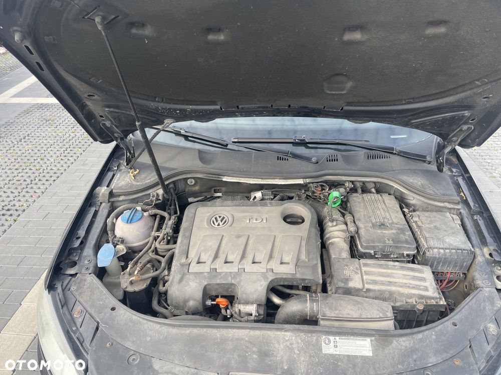 Volkswagen Passat 2010 photo 5
