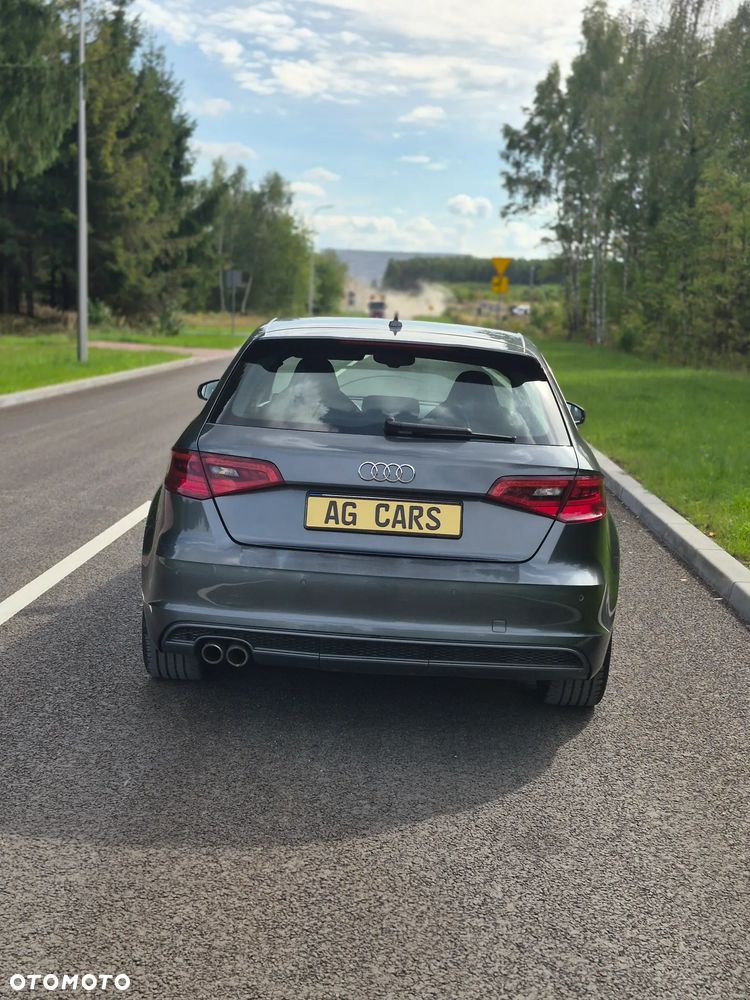 Audi A3 Sportback 2.0 TDI S tronic S line Sportpaket - 9