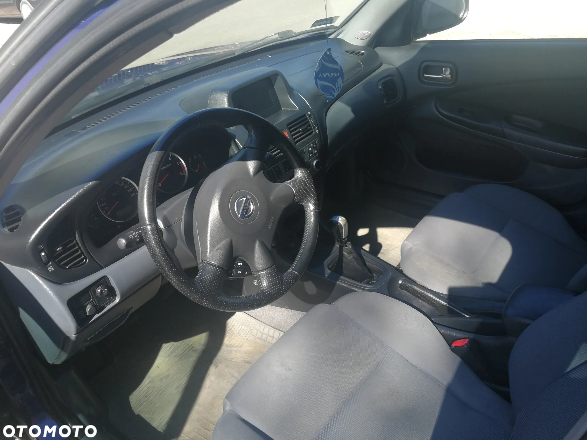 Nissan Almera - 6