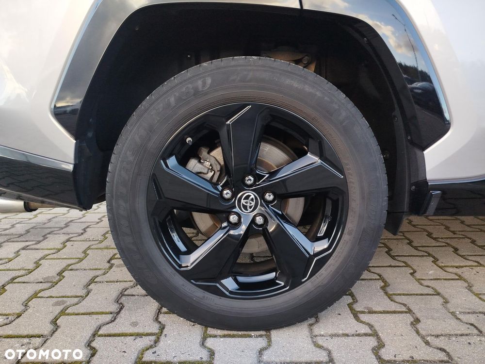 Toyota RAV4 - 17