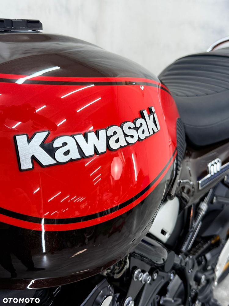 Kawasaki Z 900 RS - 27