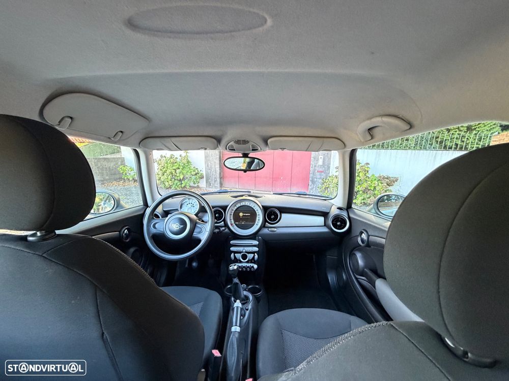 MINI Clubman Cooper D - 7