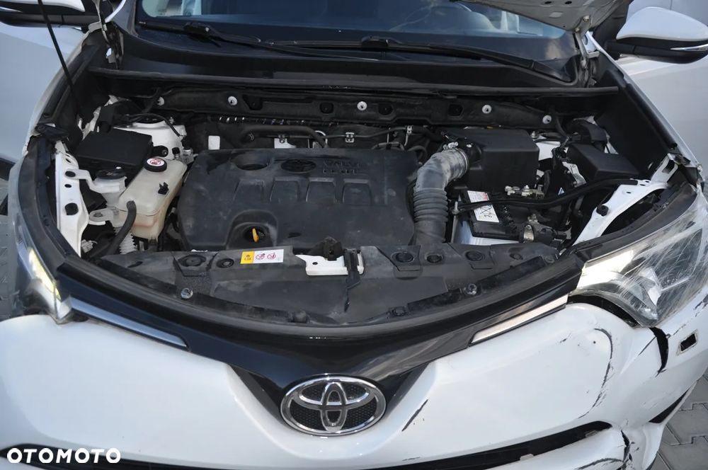 Toyota RAV4 2.0 4x4 Start&Stop Executive - 24