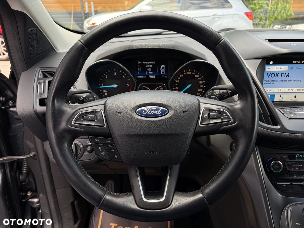 Ford Kuga - 22