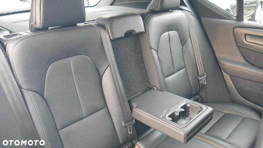 Volvo XC 40 - 21