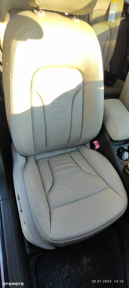 Audi Q5 3.2 FSI Quattro S tronic - 13