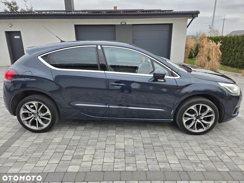 Citroën DS4 HDi 165 SoChic - 6