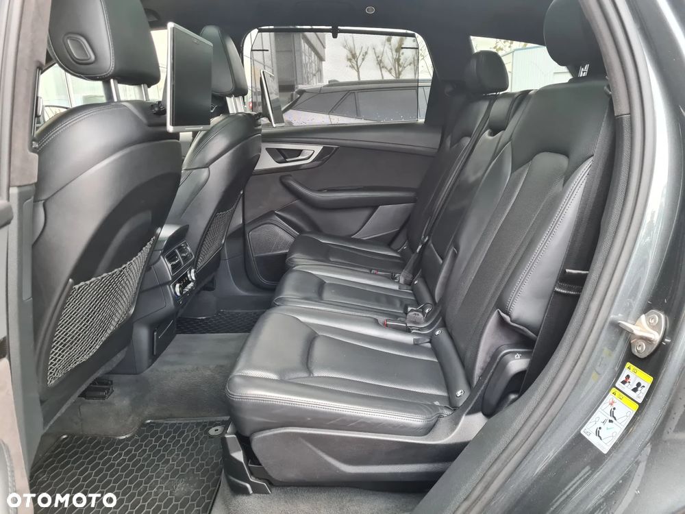 Audi SQ7 TDI Quattro Tiptronic - 31