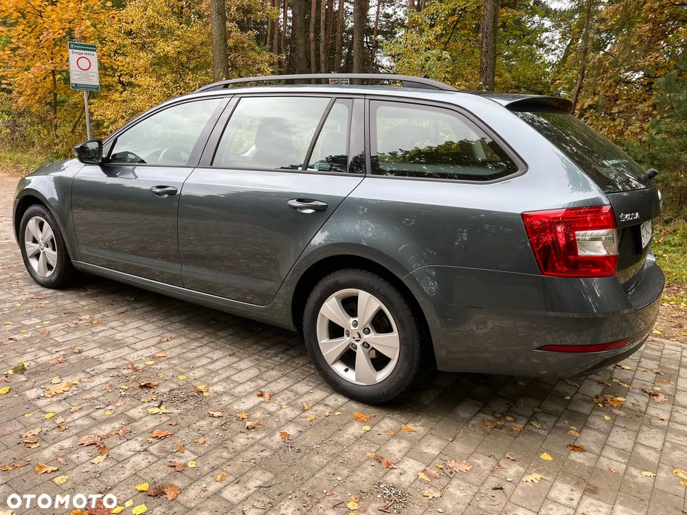 Skoda Octavia 1.4 TSI Ambition - 10