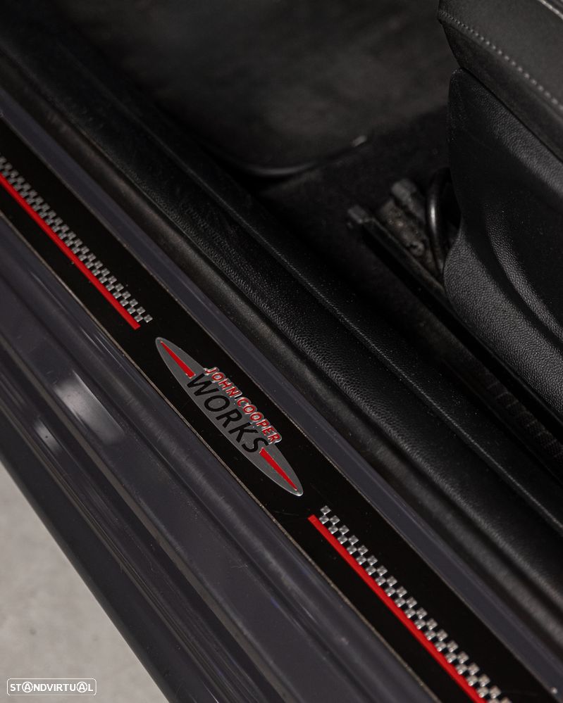 MINI 3 Portas John Cooper Works Auto Desportiva - 10
