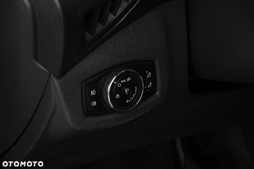 Ford Transit Connect - 35