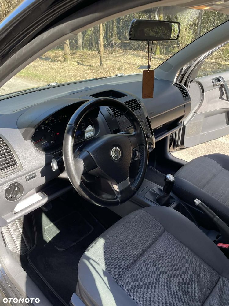 Volkswagen Polo - 6