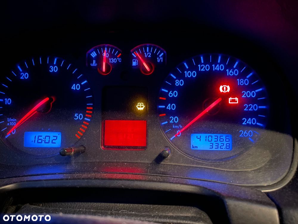 Volkswagen Golf 1.9 TDI - 12