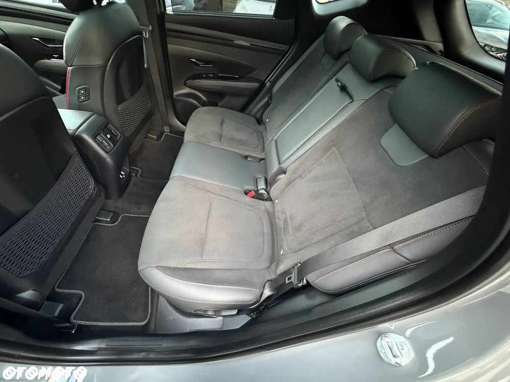 Hyundai Tucson 1.6 T-GDi 4WD N Line - 32