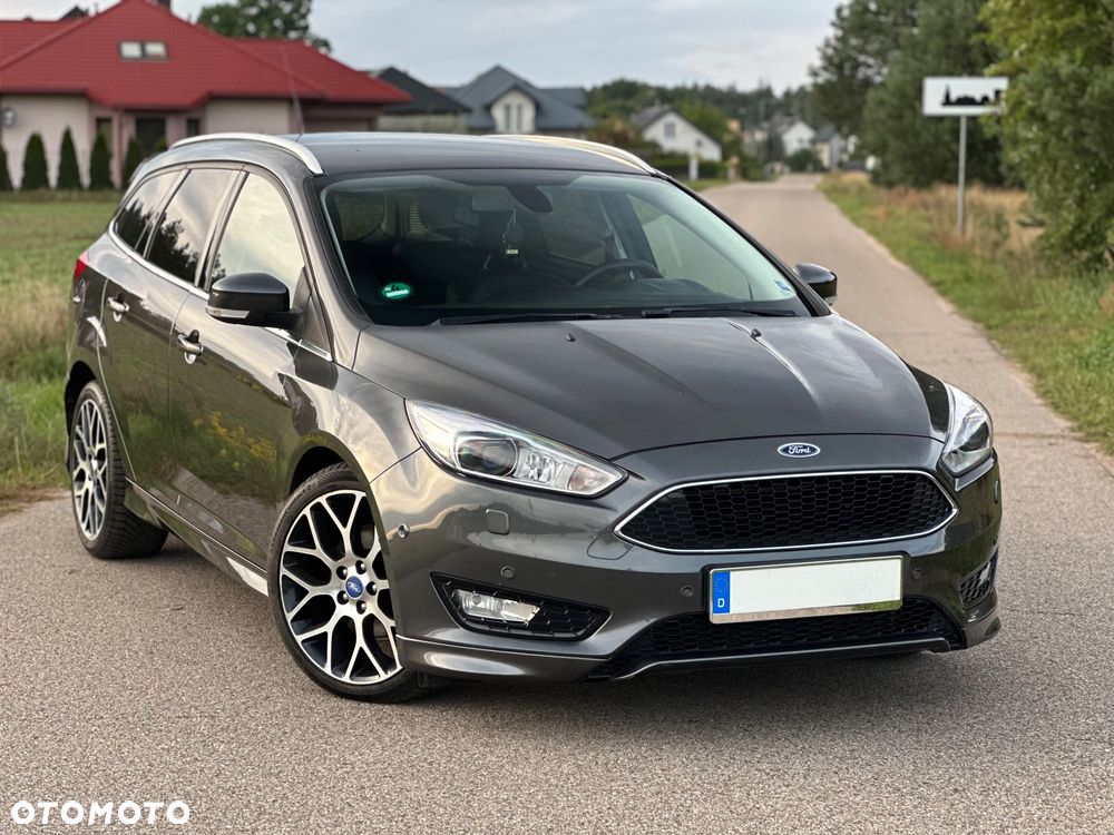 Ford Focus - 1
