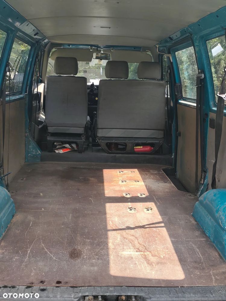 Volkswagen Transporter Standard - 16