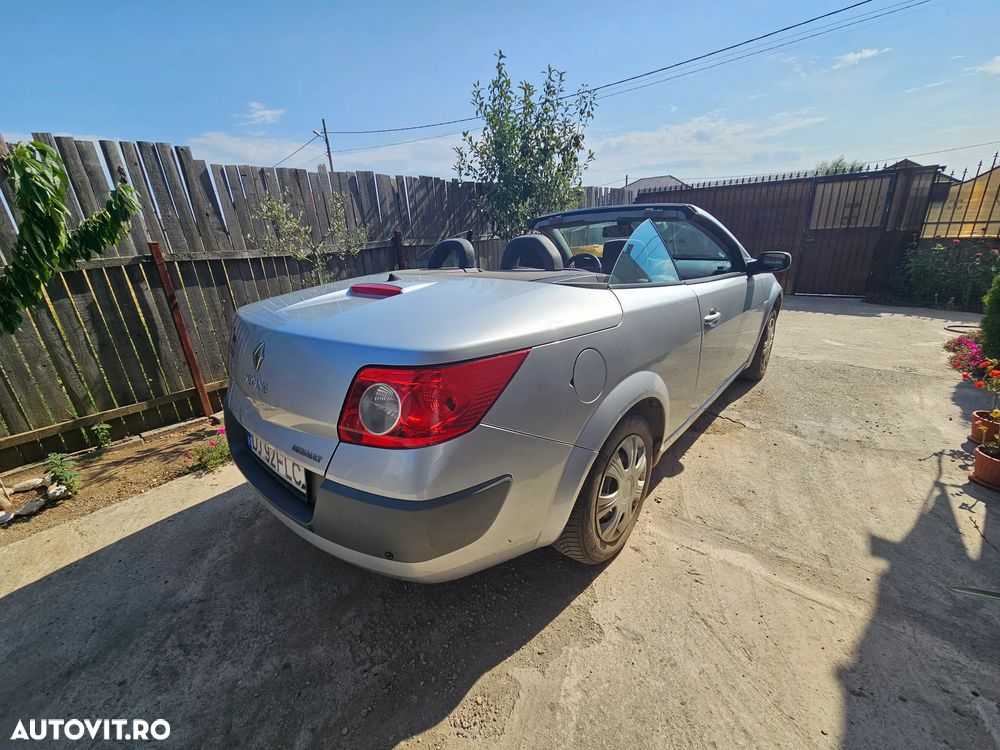 Renault Megane 1.6 Privilege - 3