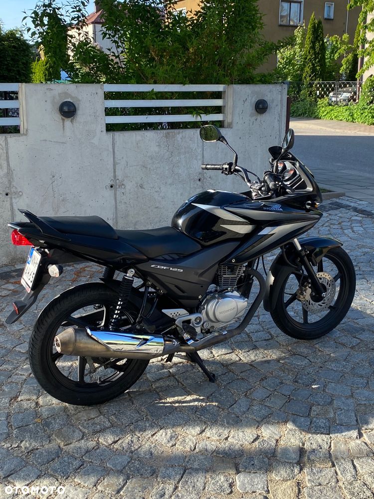 Honda CBF - 2