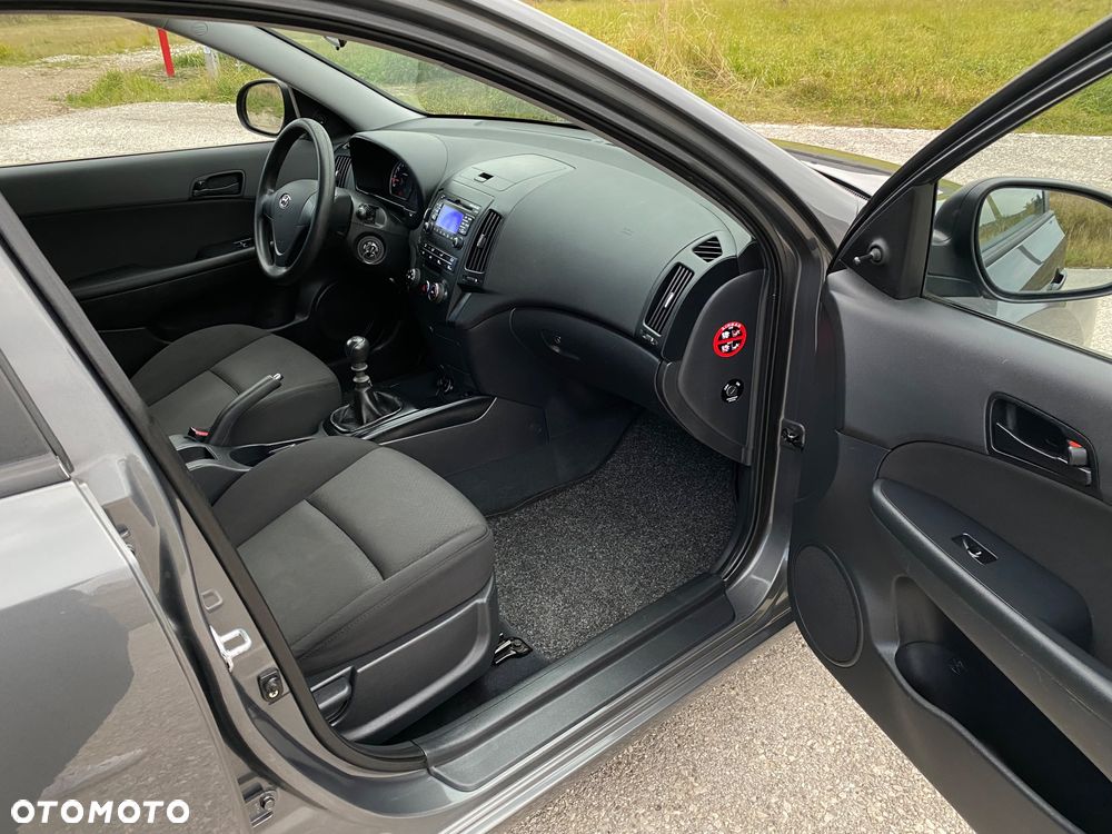 Hyundai i30 1.4 Classic - 25