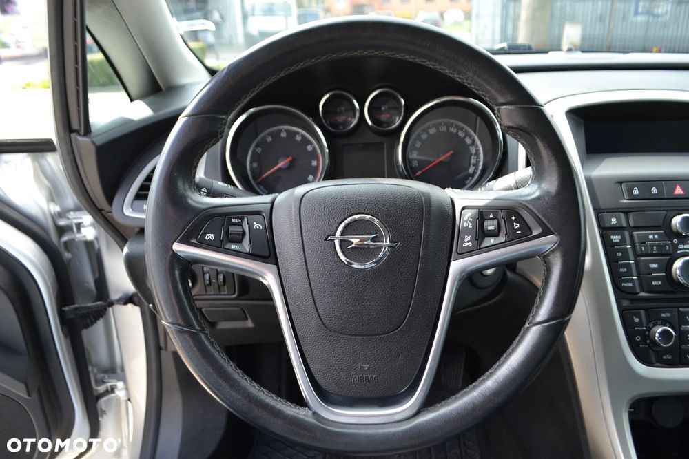 Opel Astra - 24