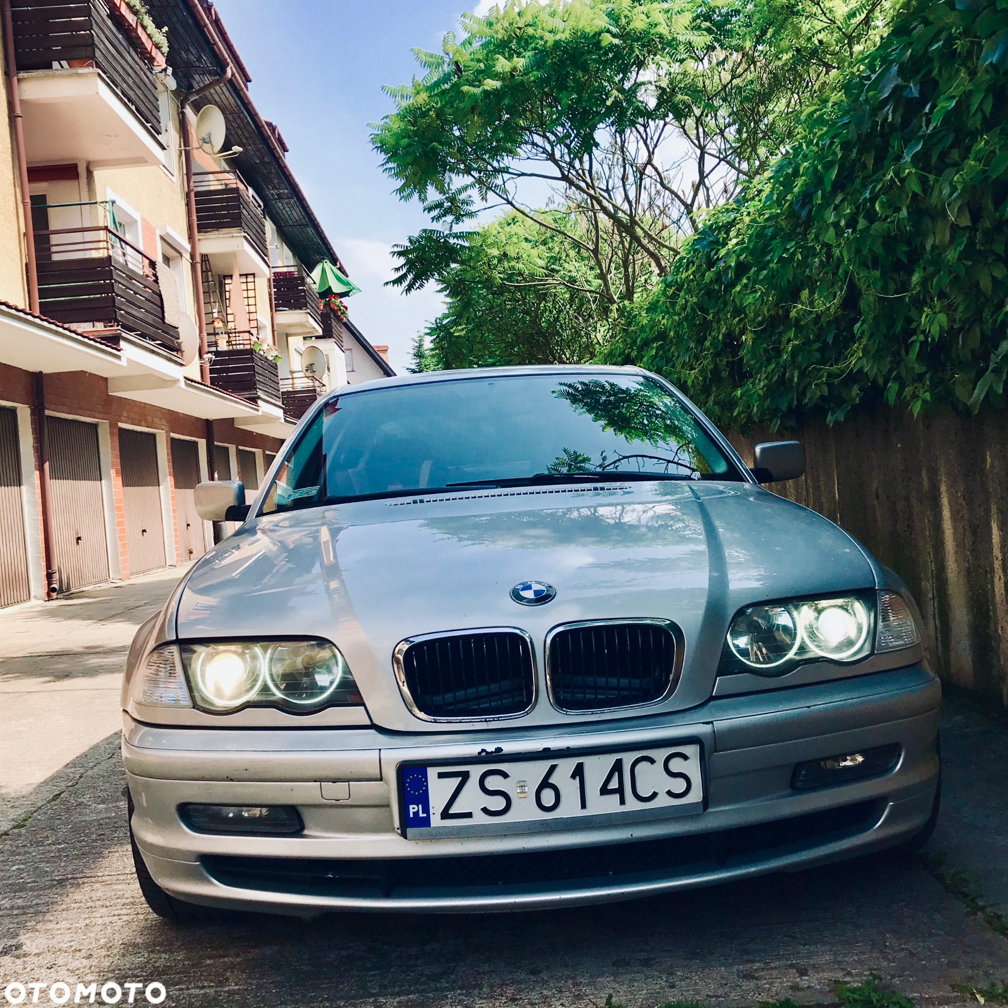 BMW Seria 3 323i - 3