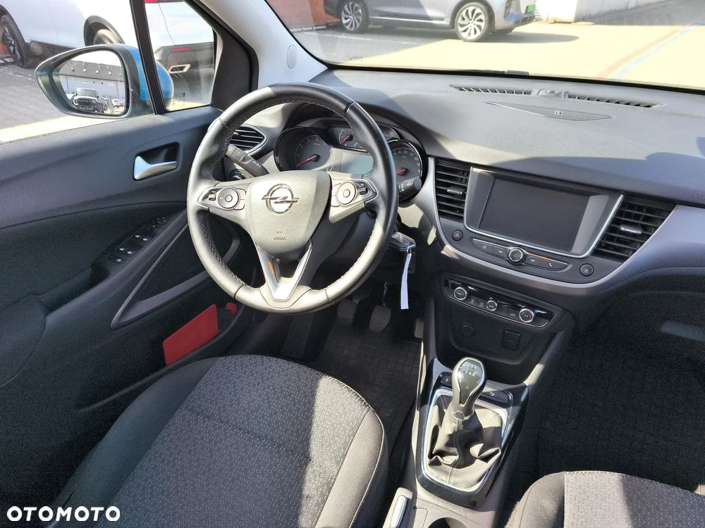 Opel Crossland X 1.2 Enjoy - 10