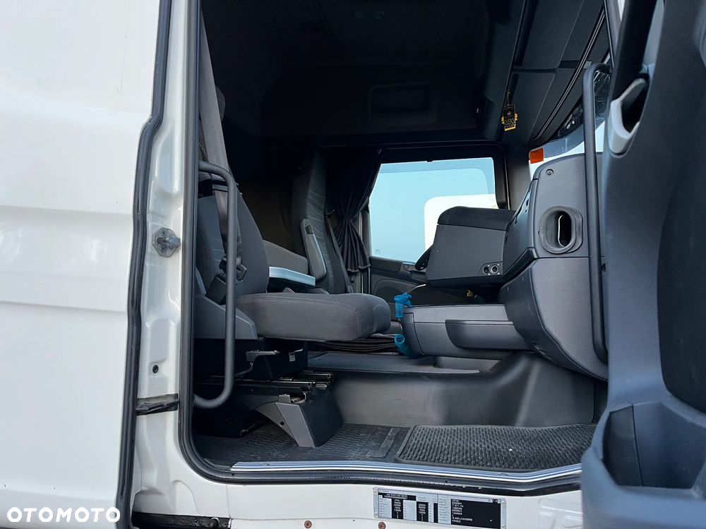 Scania R450 BEZ EGR  FULL AIR SPROWADZONA Z FRANCJI SERWISOWANA WAGA - 16