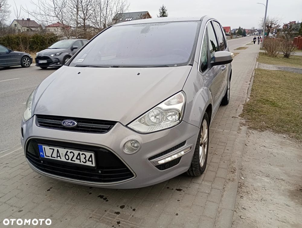 Ford C-MAX 2.0 TDCi Edition - 8