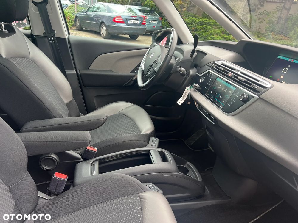 Citroën C4 SpaceTourer - 19