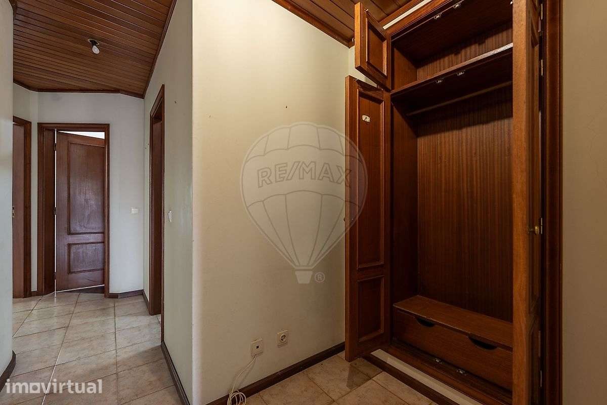 Apartamento T1 para venda - Grande imagem: 2/17
