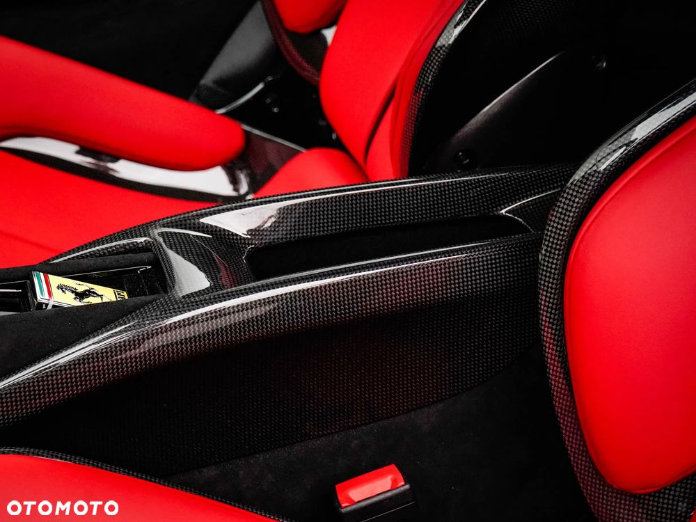 Ferrari 296 GTB - 28
