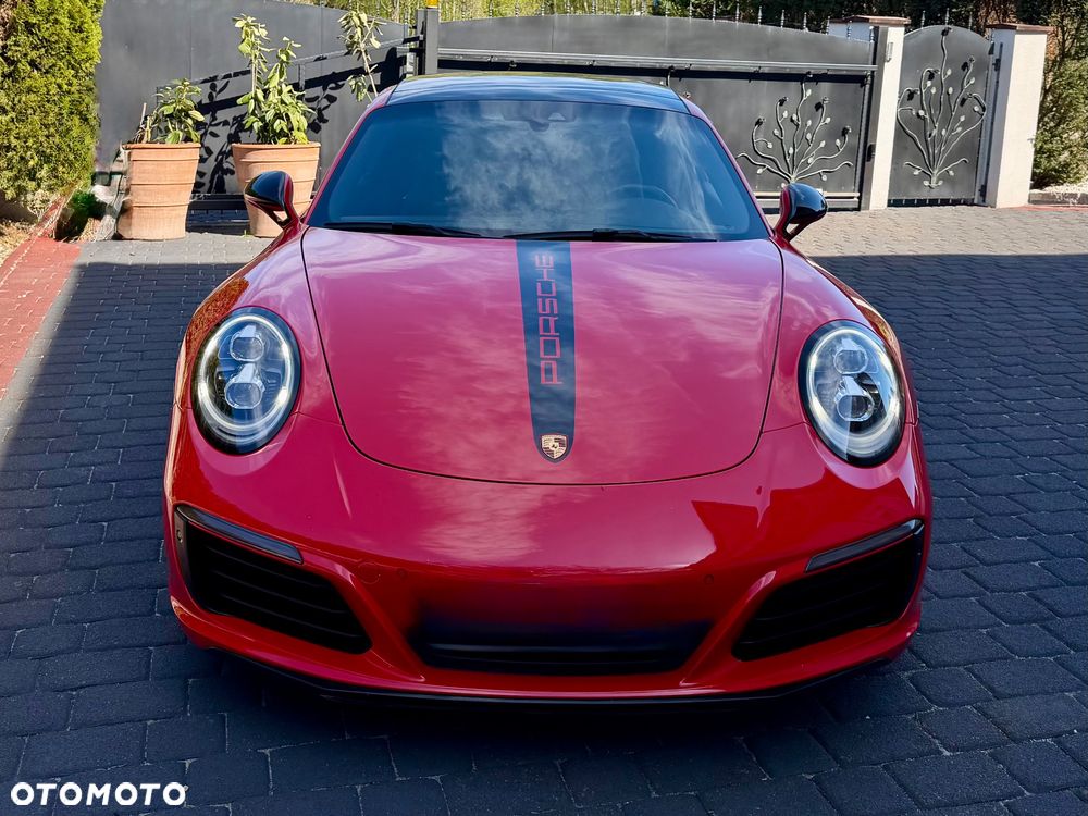 Porsche 911 Carrera S PDK - 10