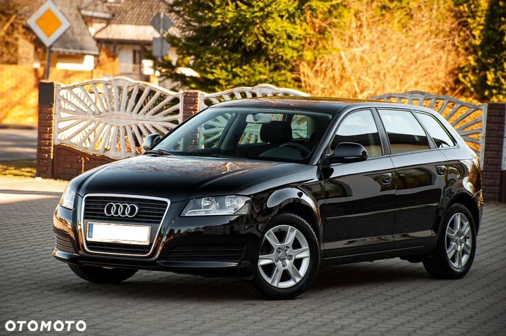 Audi A3 Sportback 1.6 Attraction - 9