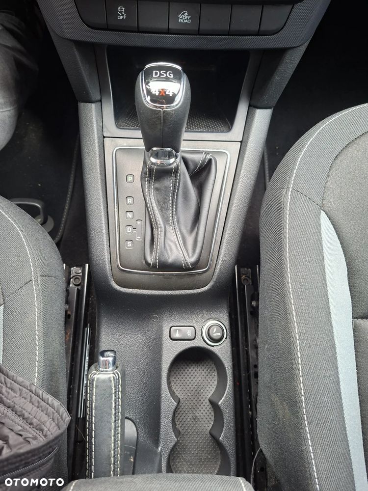 Skoda Yeti 2.0 TDI DPF 4x4 Adventure DSG - 10