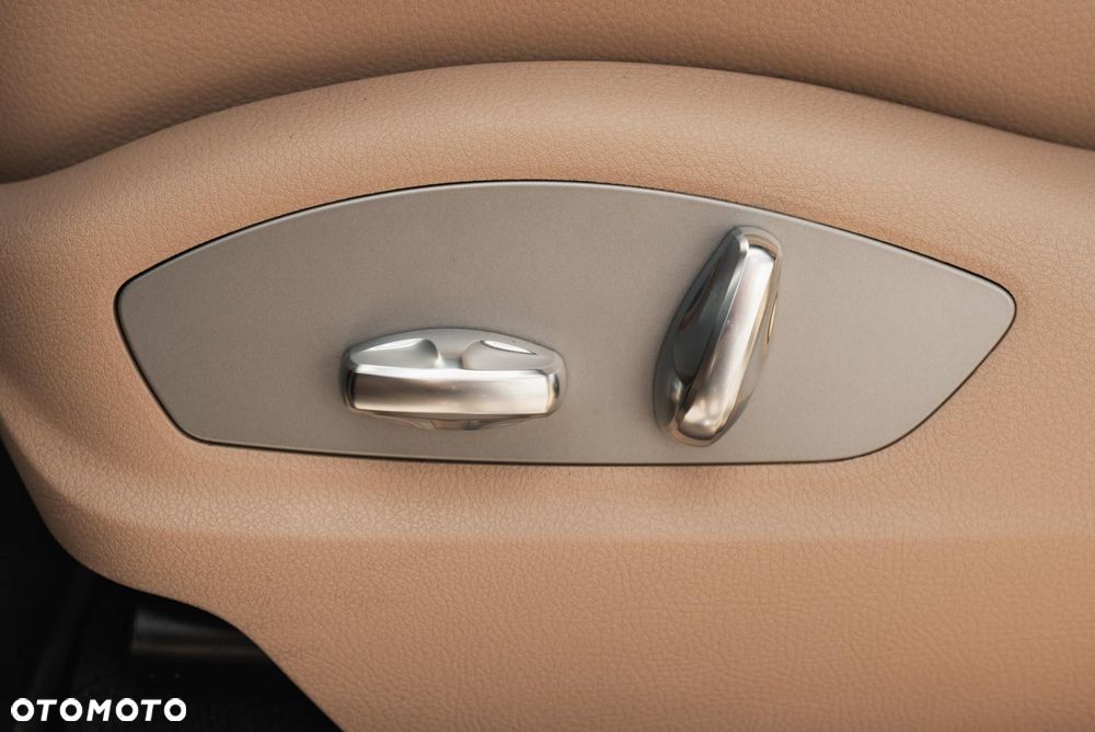 Porsche Macan Standard - 26