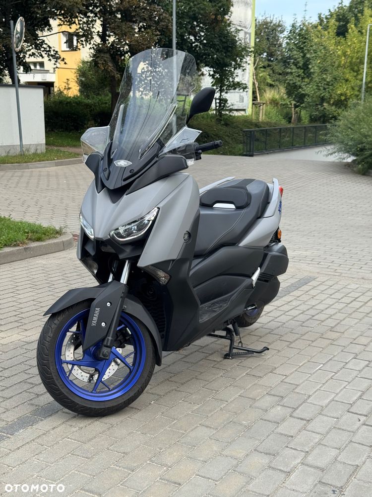 Yamaha X-max - 4