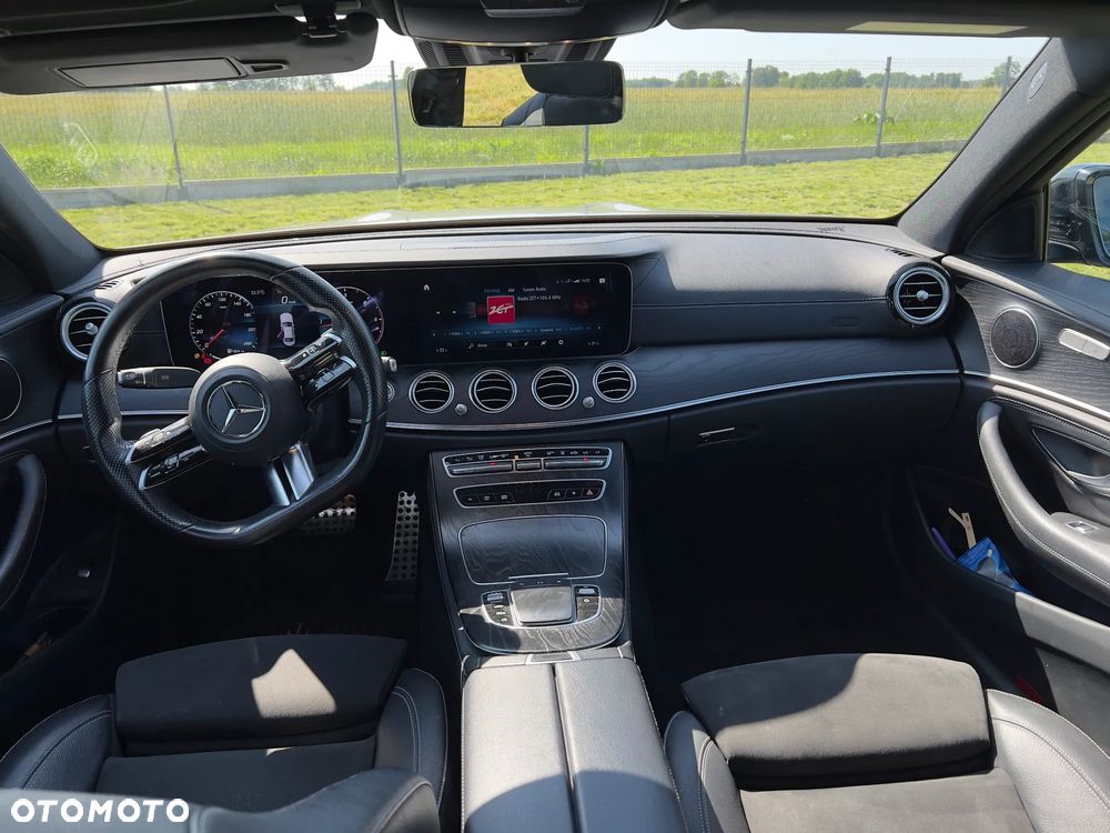 Mercedes-Benz Klasa E 220 d 4-Matic AMG - 5