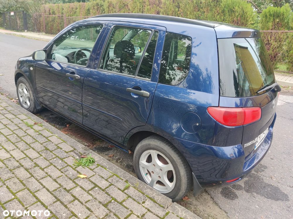 Mazda 2 - 6