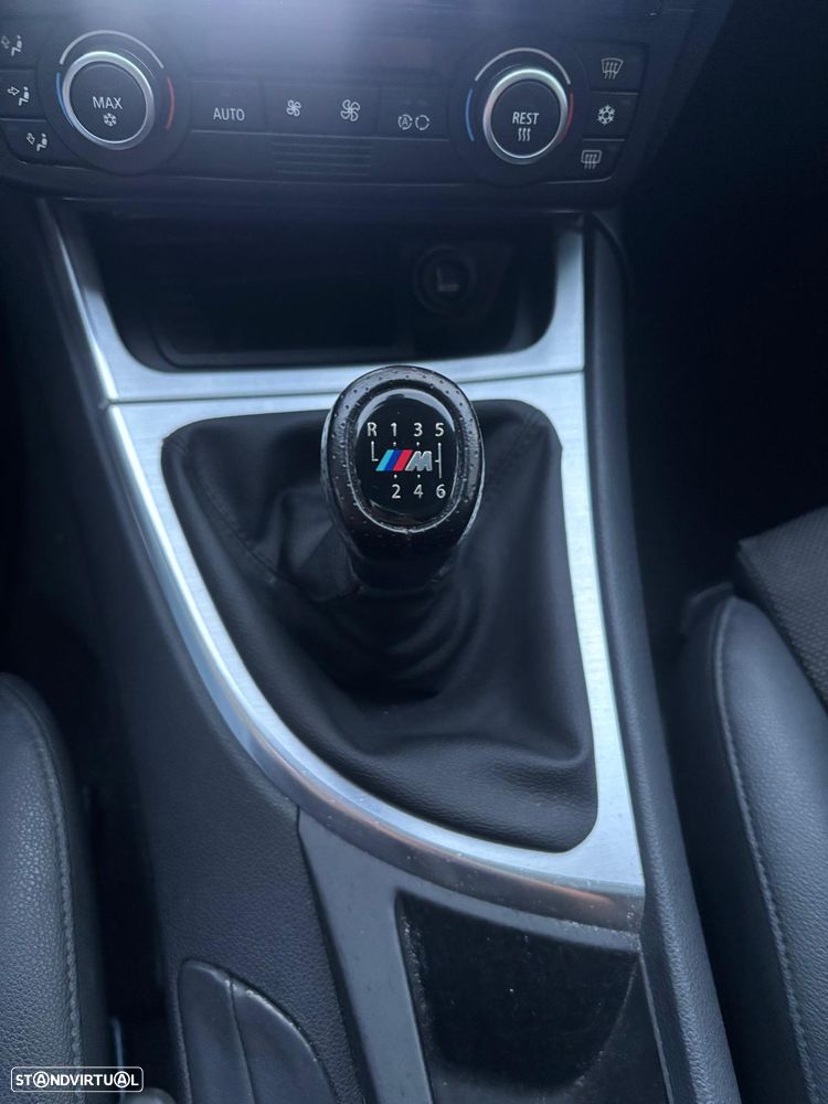BMW 123 d - 8