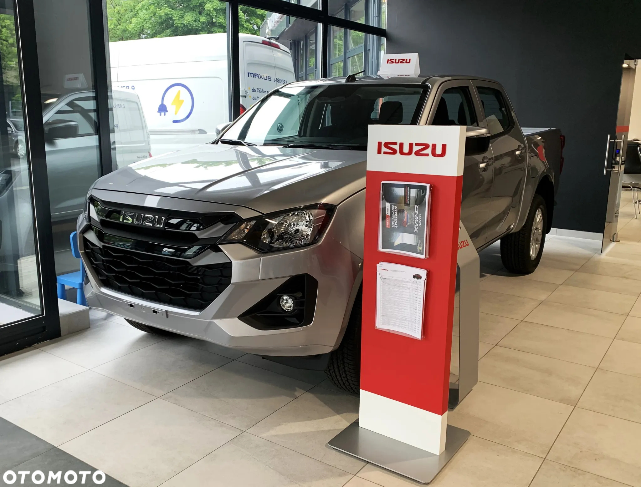 Isuzu D-Max 1.9 DC LS - 2