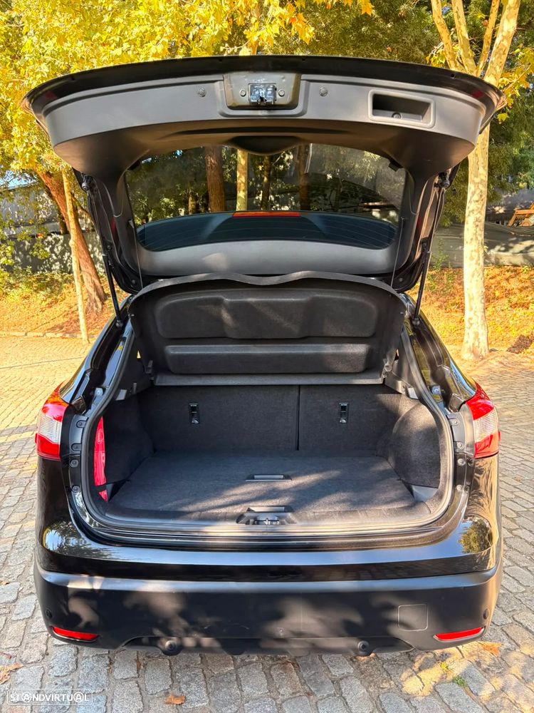 Nissan Qashqai 1.6 dCi Tekna J19 Xtronic - 8