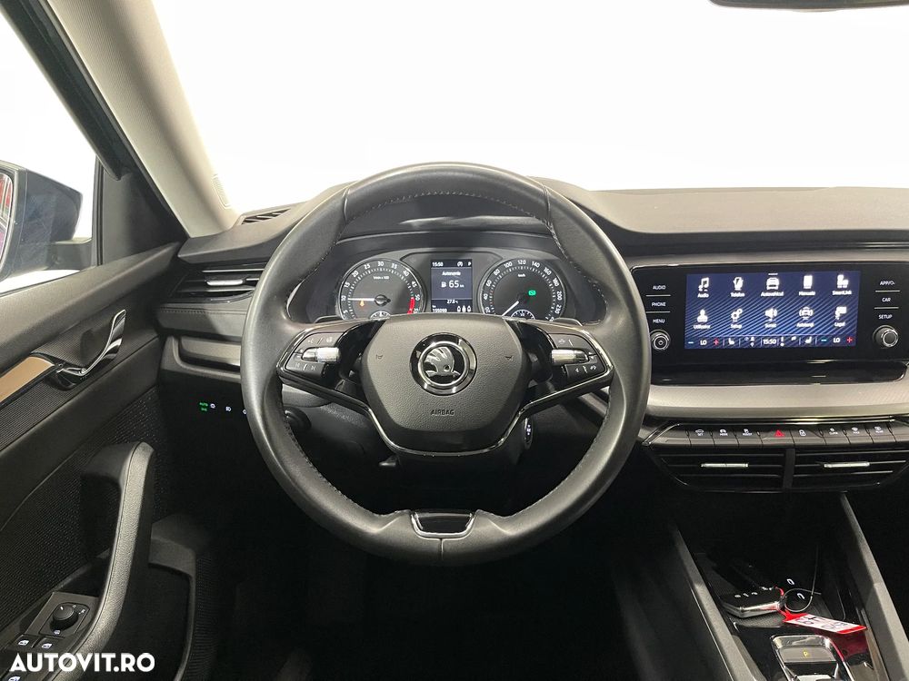 Skoda Octavia 2.0 TDI DSG Ambition - 7