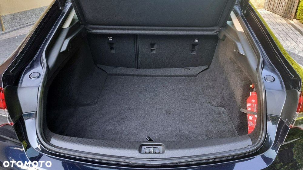 Opel Insignia - 22