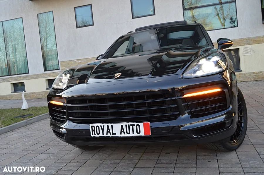 Porsche Cayenne Tiptronic S Platinum Edition - 11