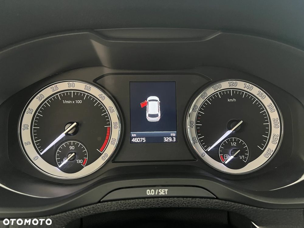 Skoda Karoq 2.0 TDI SCR 4x2 Ambition - 16
