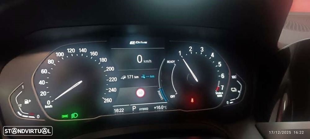 BMW 330 e Aut. Advantage - 25